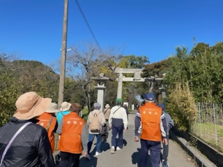 定期的に開催しているウォーキング会の様子です