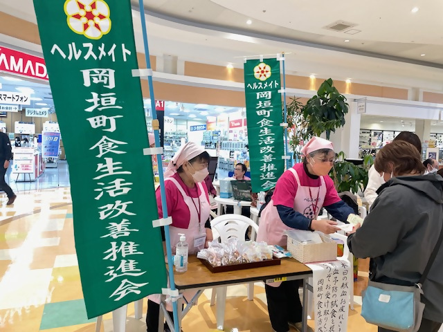 献血会場で料理紹介
